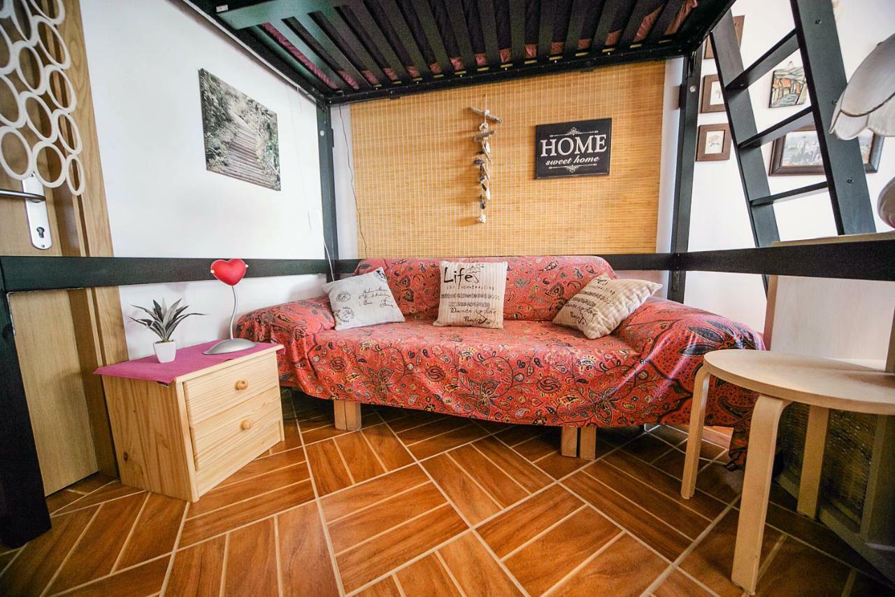 Apartments Baredi Изола Екстериор снимка
